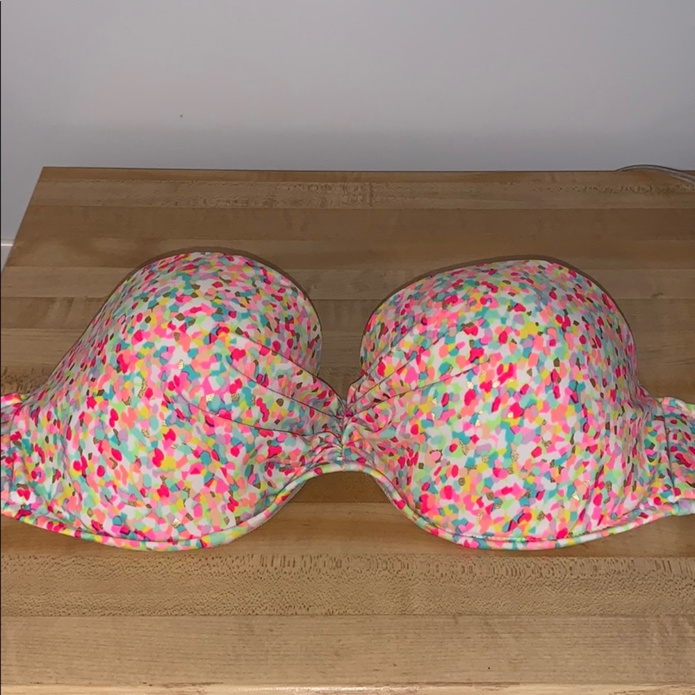 Victoria’s Secret Bikini Top